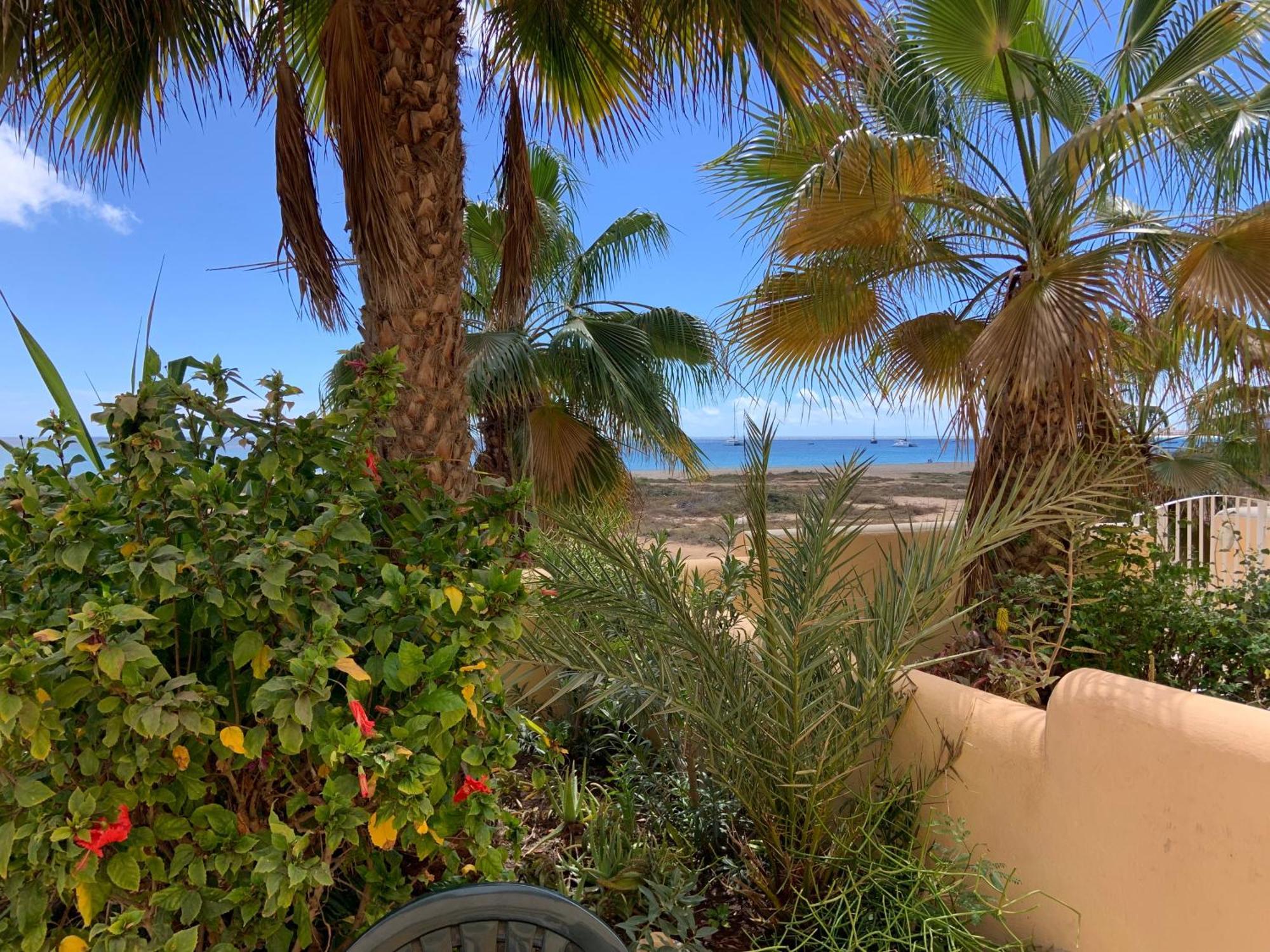 Lovely Beach Front Apartment In سانتا ماريا المظهر الخارجي الصورة